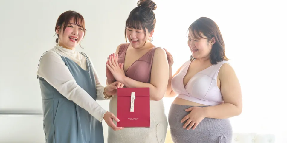 貧乳